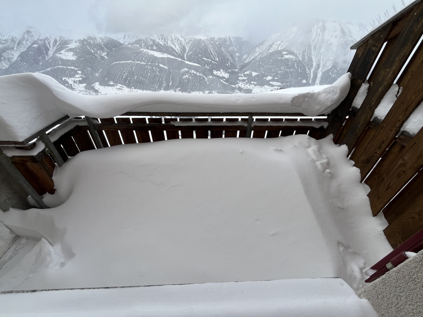 Starker Schneefall auf der Fiescheralp: Ein Hochplateau im Ausnahmezustand
